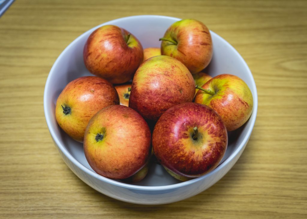 Free apples in the Student Services Hub